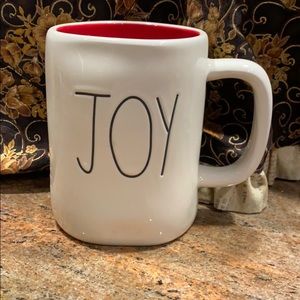 Adorable Rae Dunn Christmas 🎄 Mug 15oz